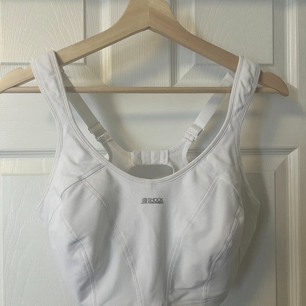 Shock Absorber sports bra 38H high impact